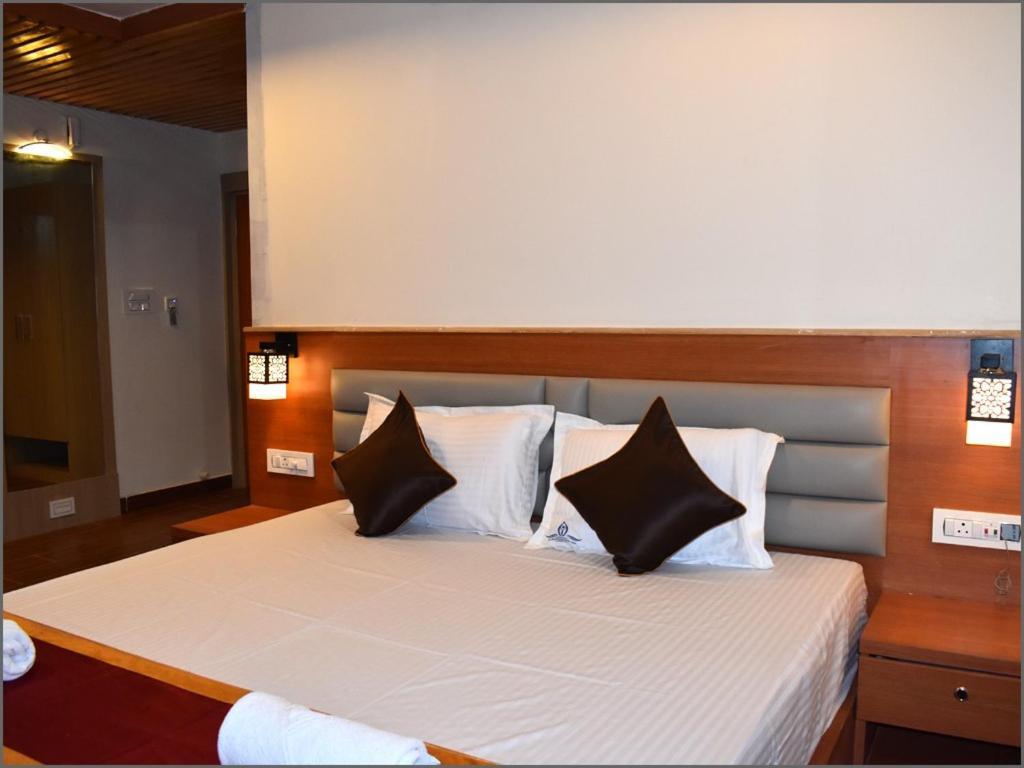 Subarnarekha Inn Jhargram Екстериор снимка